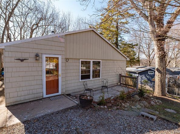75 Herod Point Road, Wading River NY 11792