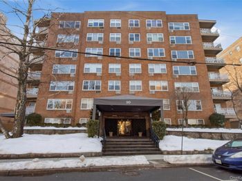 10 Old Mamaroneck Road