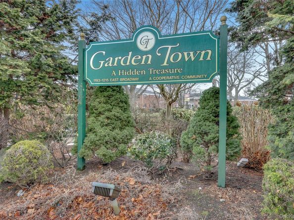 1201 E Broadway H23, Hewlett NY 11557