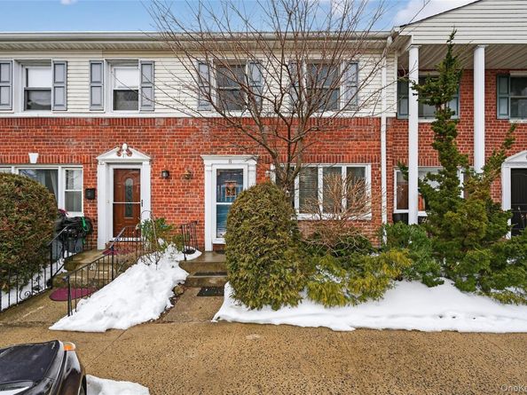 3530 Long Beach Road 8, Oceanside NY 11572