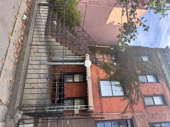 131 Milford Street, Brooklyn NY 11208