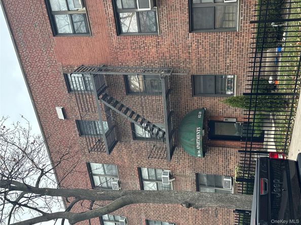 52-35 39 Road 2C, Woodside NY 11377