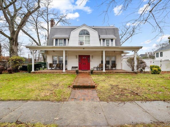 136 Linden Street, Woodmere NY 11598