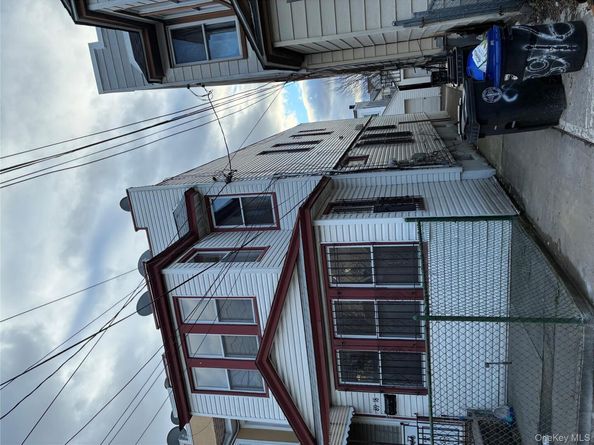 8918 182nd Place, Hollis NY 11423