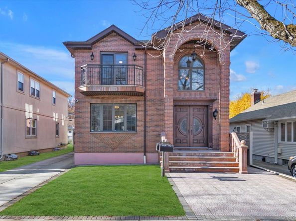 69-68 229th Street, Bayside NY 11364