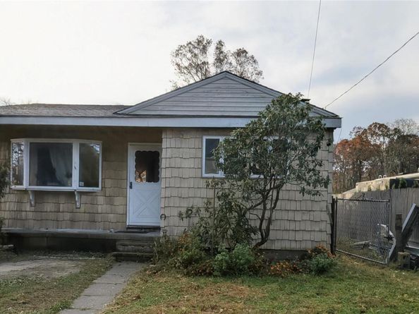 50 Beatrice Drive, Shirley NY 11967