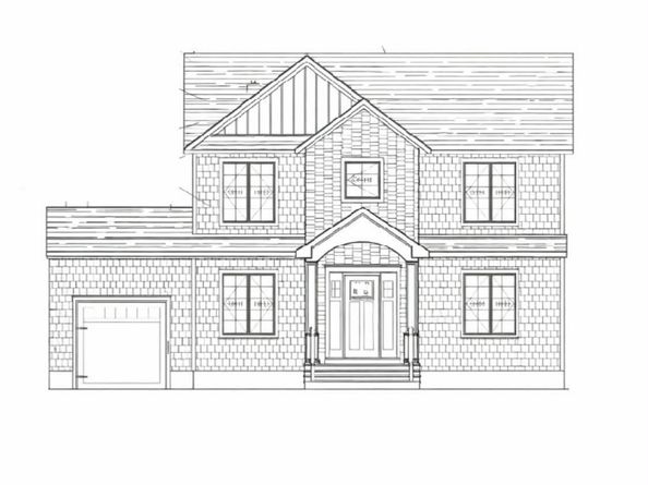 136 Euclid Avenue, Massapequa NY 11758
