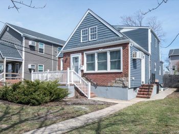 610 Monroe Boulevard