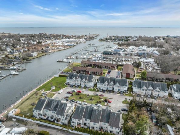123 Jackie Court, Patchogue NY 11772