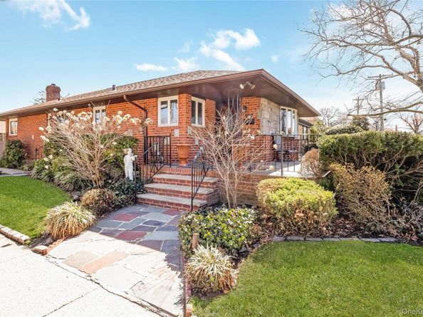 7-03 147th Street, Whitestone NY 11357