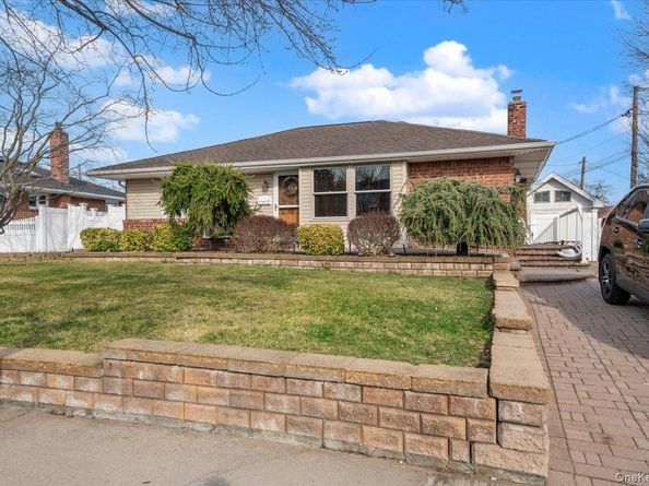 471 Parker Avenue, Levittown NY 11756
