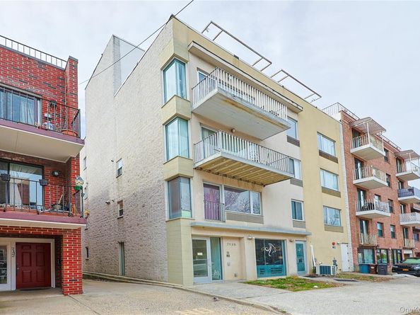 7128 163rd Street 2A, Fresh Meadows NY 11365