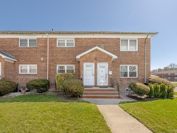 56-27B Utopia Parkway 1014, Fresh Meadows NY 11365