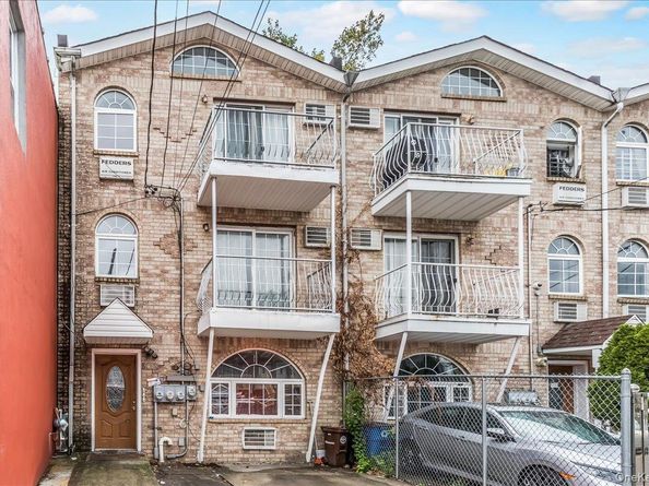 94-86 218th Street, Queens Village NY 11428