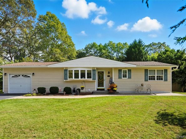 347 Wading River Road, Manorville NY 11949