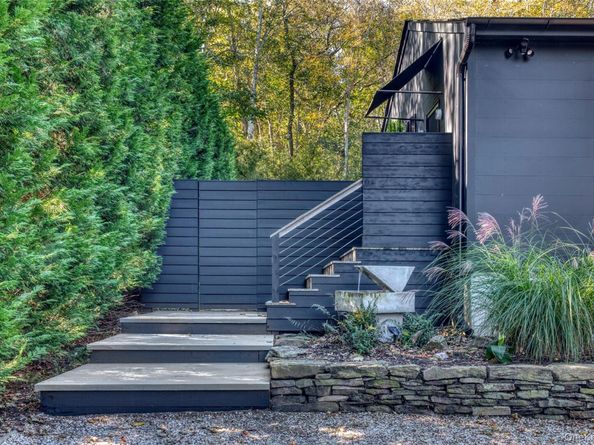 73 N Midway Road, Shelter Island NY 11964