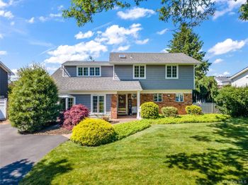 17 Glen Lane