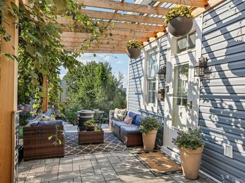 143 Oliver Avenue