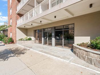 855 E Broadway