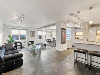 400 E 54th Street