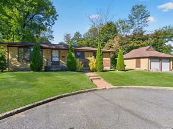 2 Dubois Court