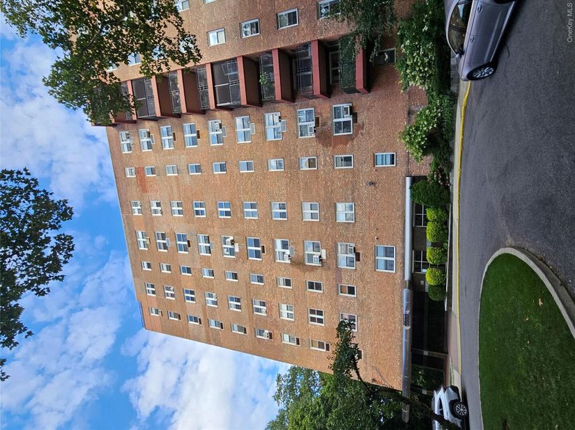 5500 Fieldston Drive 4ii, Bronx NY 10471