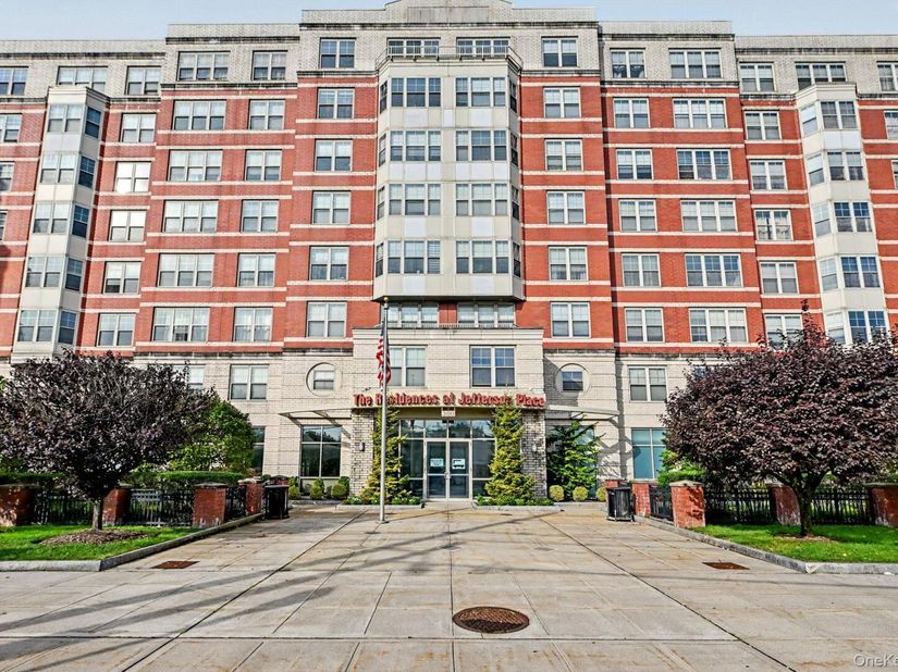 300 Mamaroneck Avenue 303, White Plains NY 10605