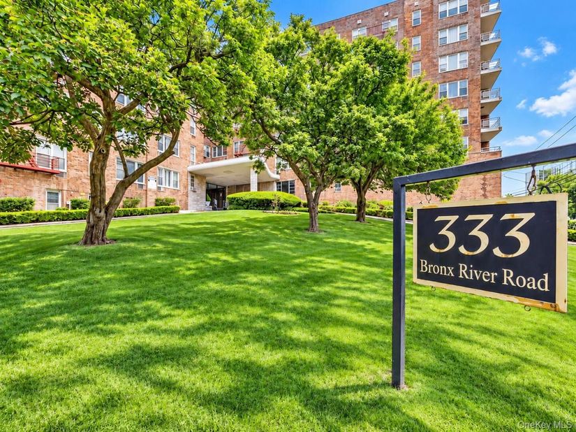 333 Bronx River Road 504, Yonkers NY 10704