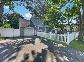 10 Field Place