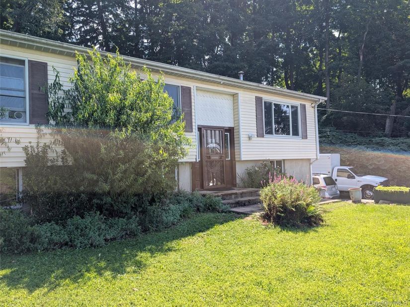 92 Linden Avenue, Ossining NY 10562