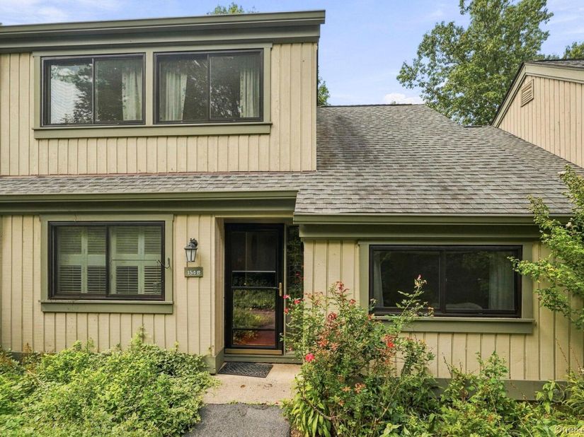 154 Heritage Hills B, Somers NY 10589