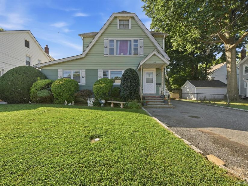 506 Whittier Street, Westbury NY 11590