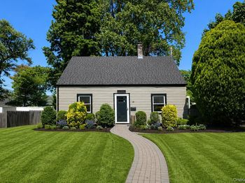 12 Garland Lane