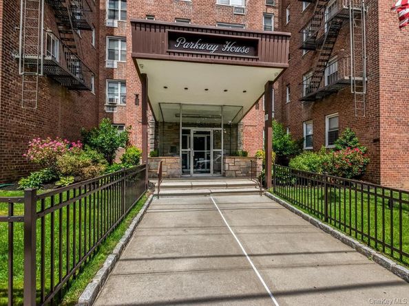 61 Bronx River Road 3B, Yonkers NY 10704