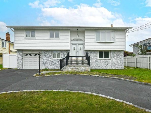 107 Beverly Road, Massapequa NY 11758