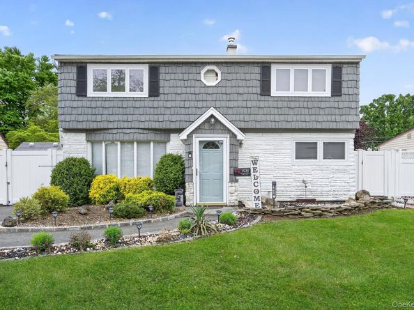 1438 Harding Street, North Bellmore NY 11710