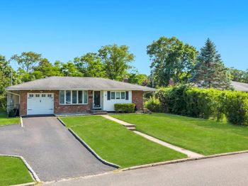 3 Bayberry Drive