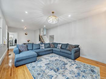 9 Valley View Drive