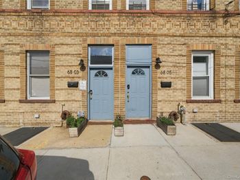 6805 76th Street