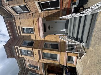 196 Grant Avenue