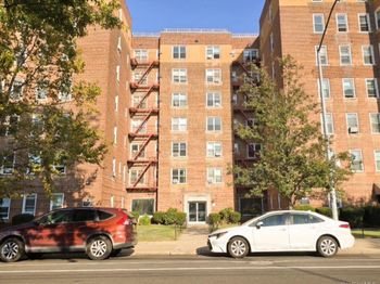 30-11 Parsons Boulevard