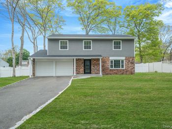 6 Barclay Drive