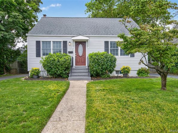 137 Wantagh Avenue, Levittown NY 11756