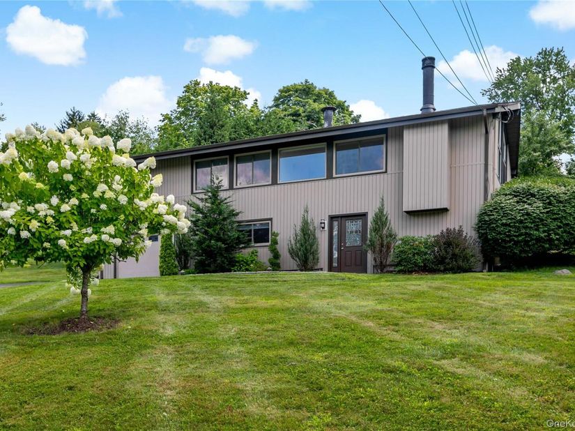 239 Carolina Road, Yorktown Heights NY 10598