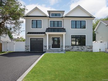 11 Forest Lane