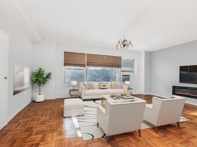 8 Fordham Hill Oval 3D, Bronx NY 10468