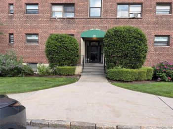 20 Shady Glen Court