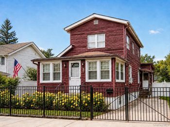 97 Hawkins Street
