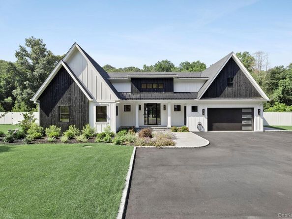 53 Stony Hollow Road, Centerport NY 11721