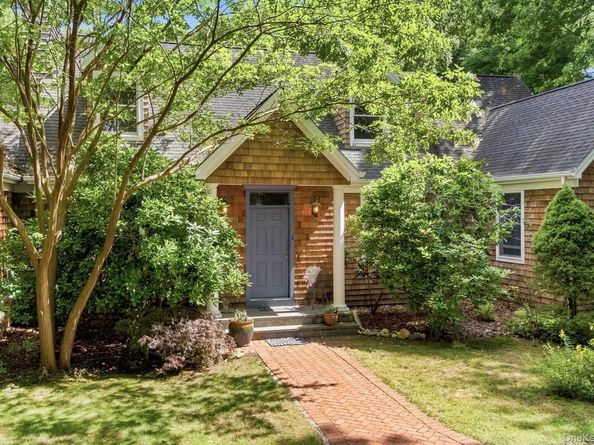111 Merchants Path, Sag Harbor NY 11963